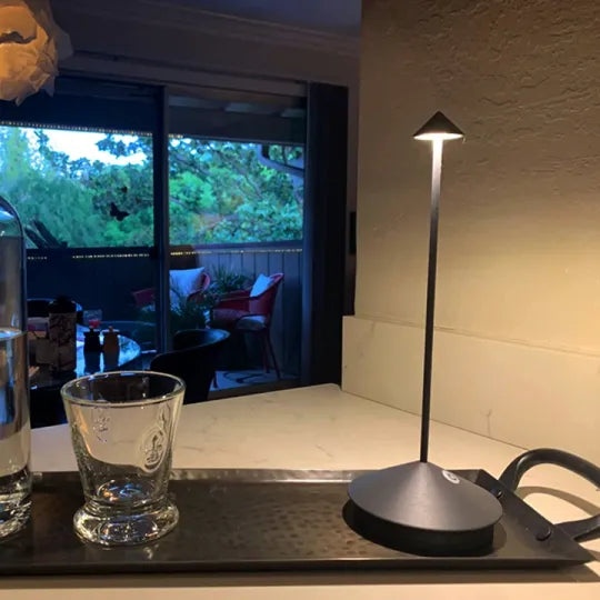 Trådløs LED Bordlampe