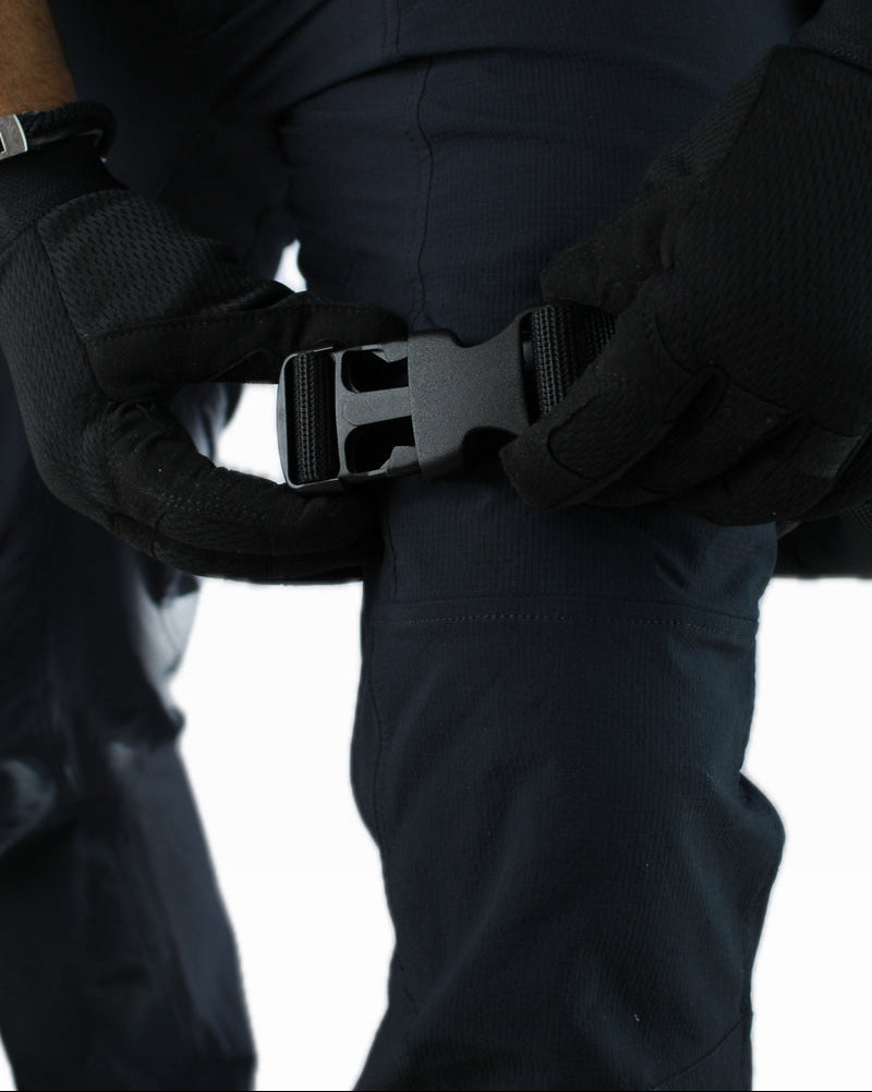 GearGrip™ Holster Pro – Kraftigt bælteholster til hurtig adgang